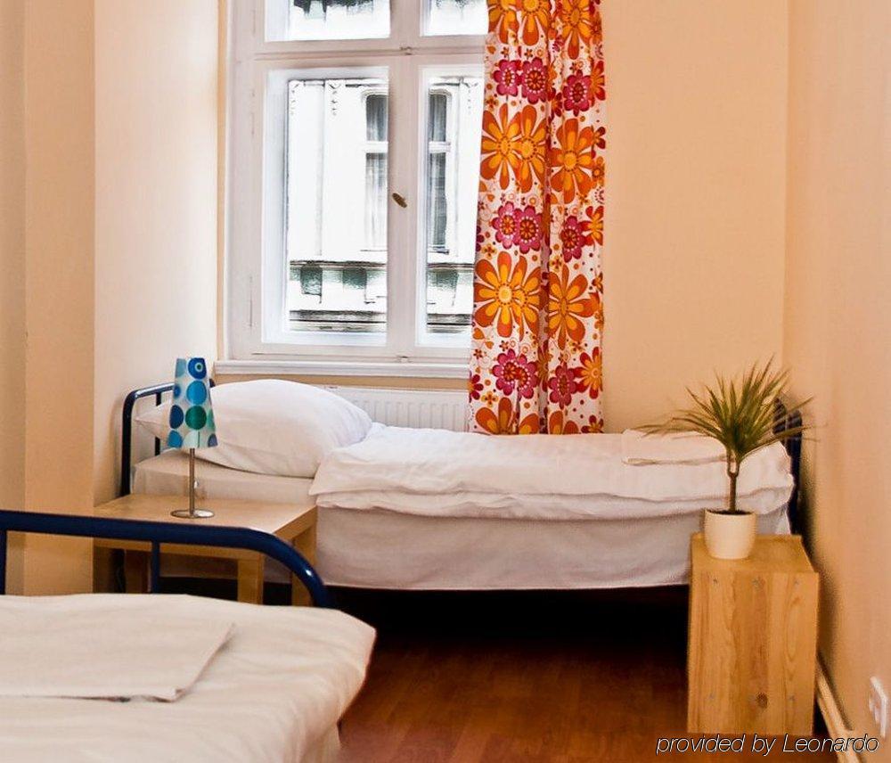 Frolic Goats Hostel Poznań Chambre photo