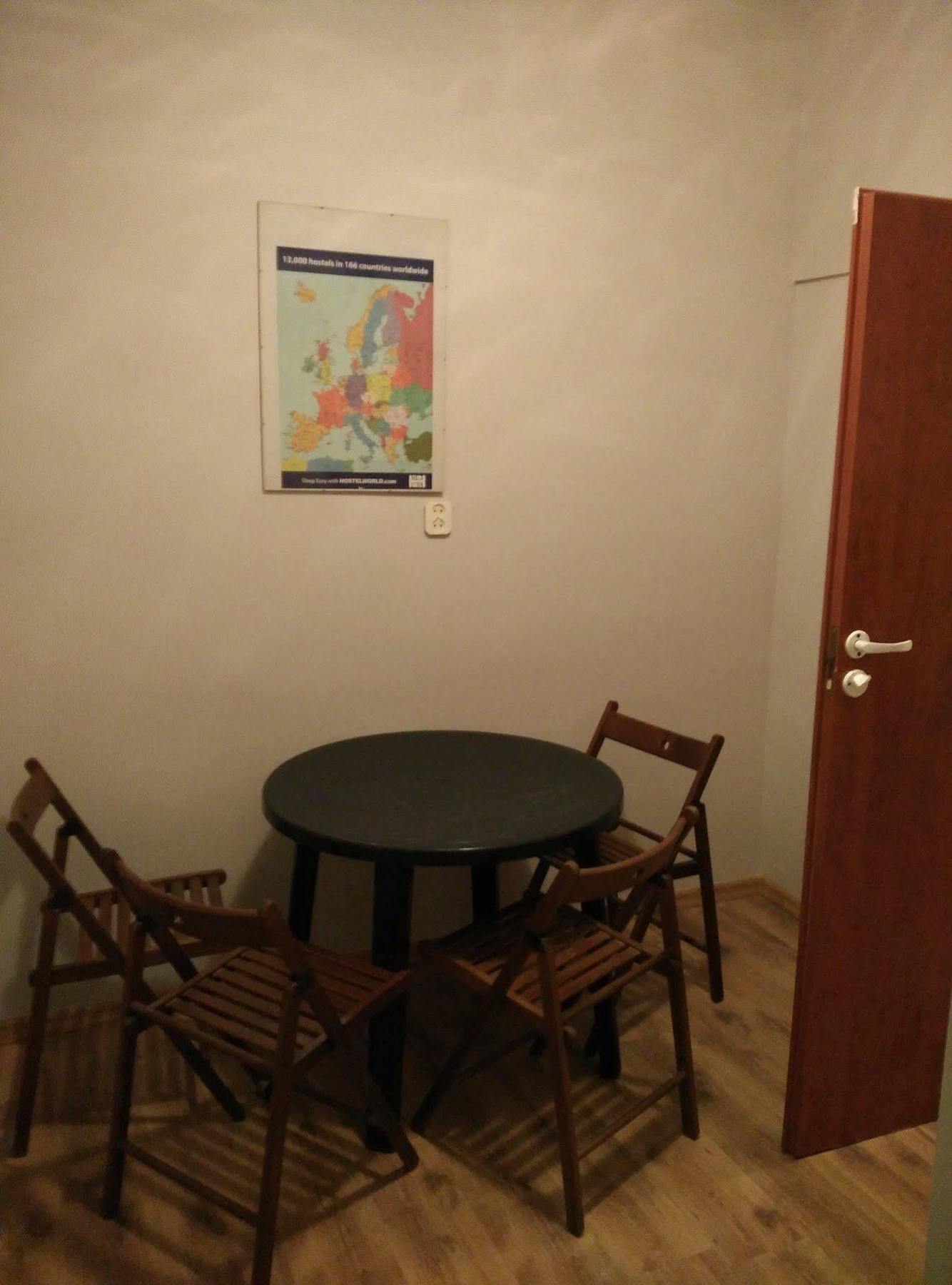 Frolic Goats Hostel Poznań Extérieur photo