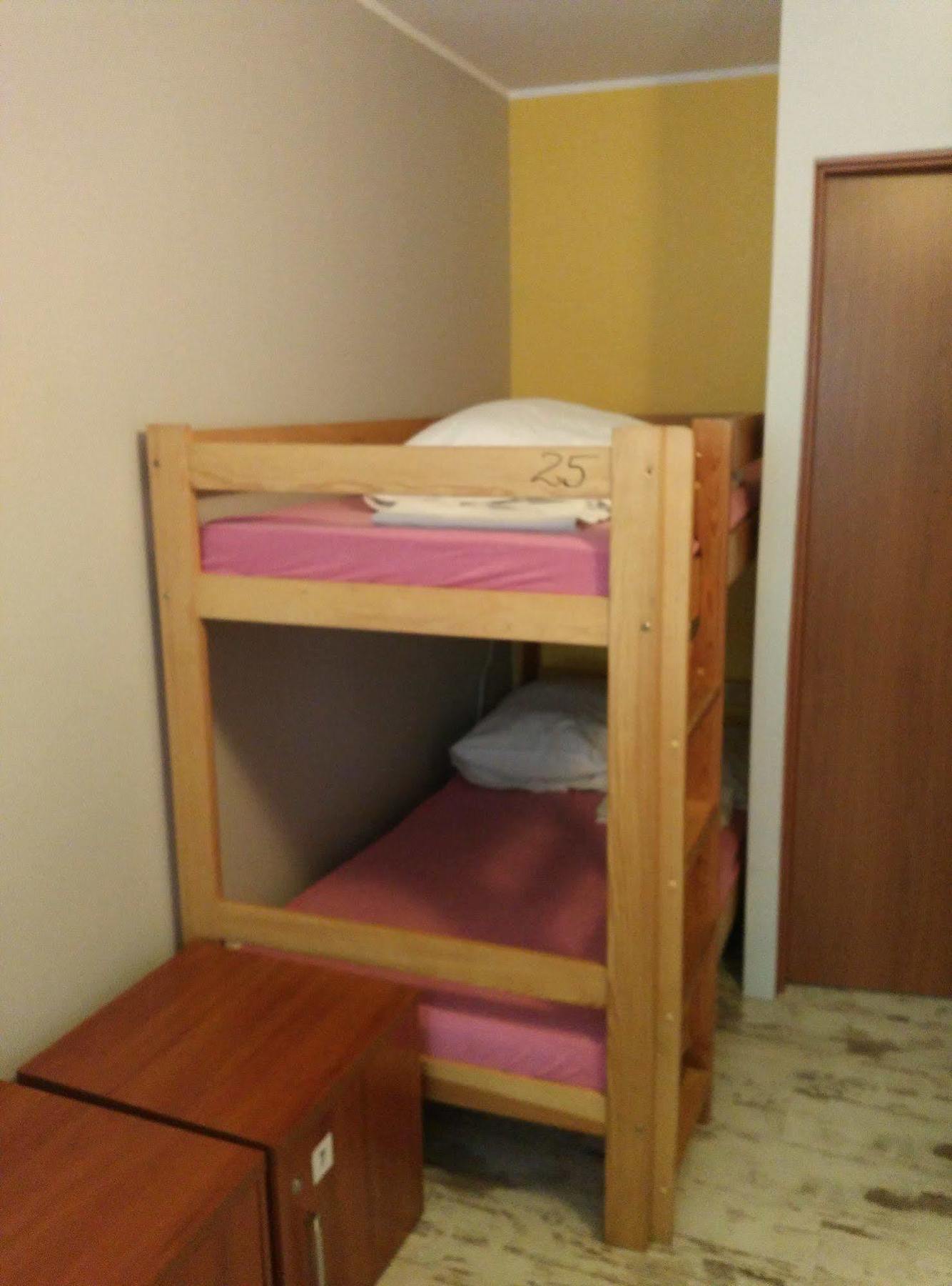 Frolic Goats Hostel Poznań Extérieur photo