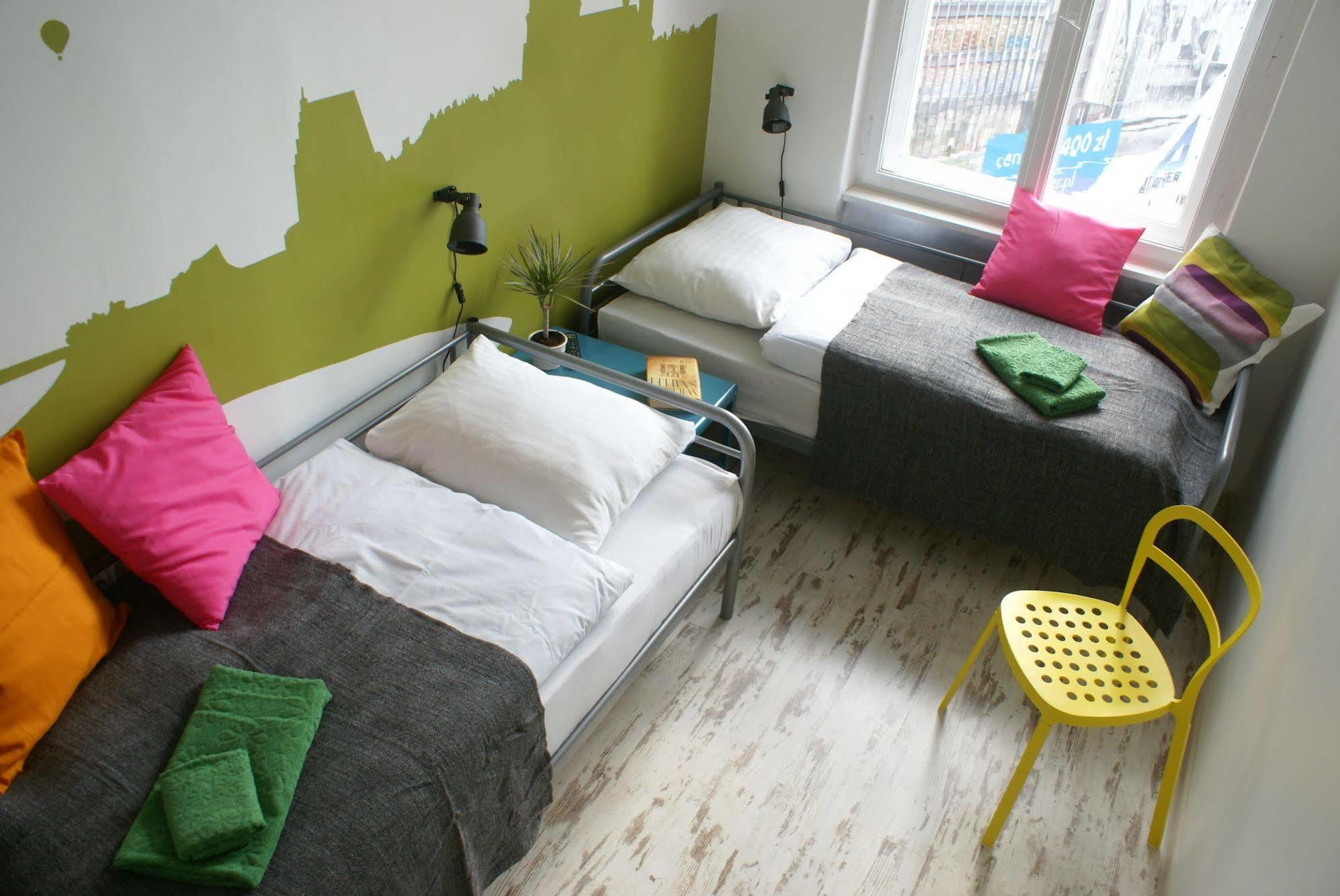 Frolic Goats Hostel Poznań Extérieur photo